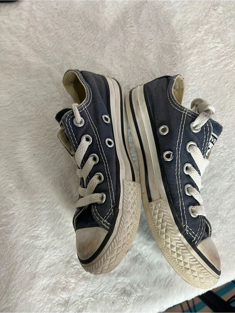 Converse Kids 11 Low Top Sneakers - Navy Blue with White Accents Good Used Cond